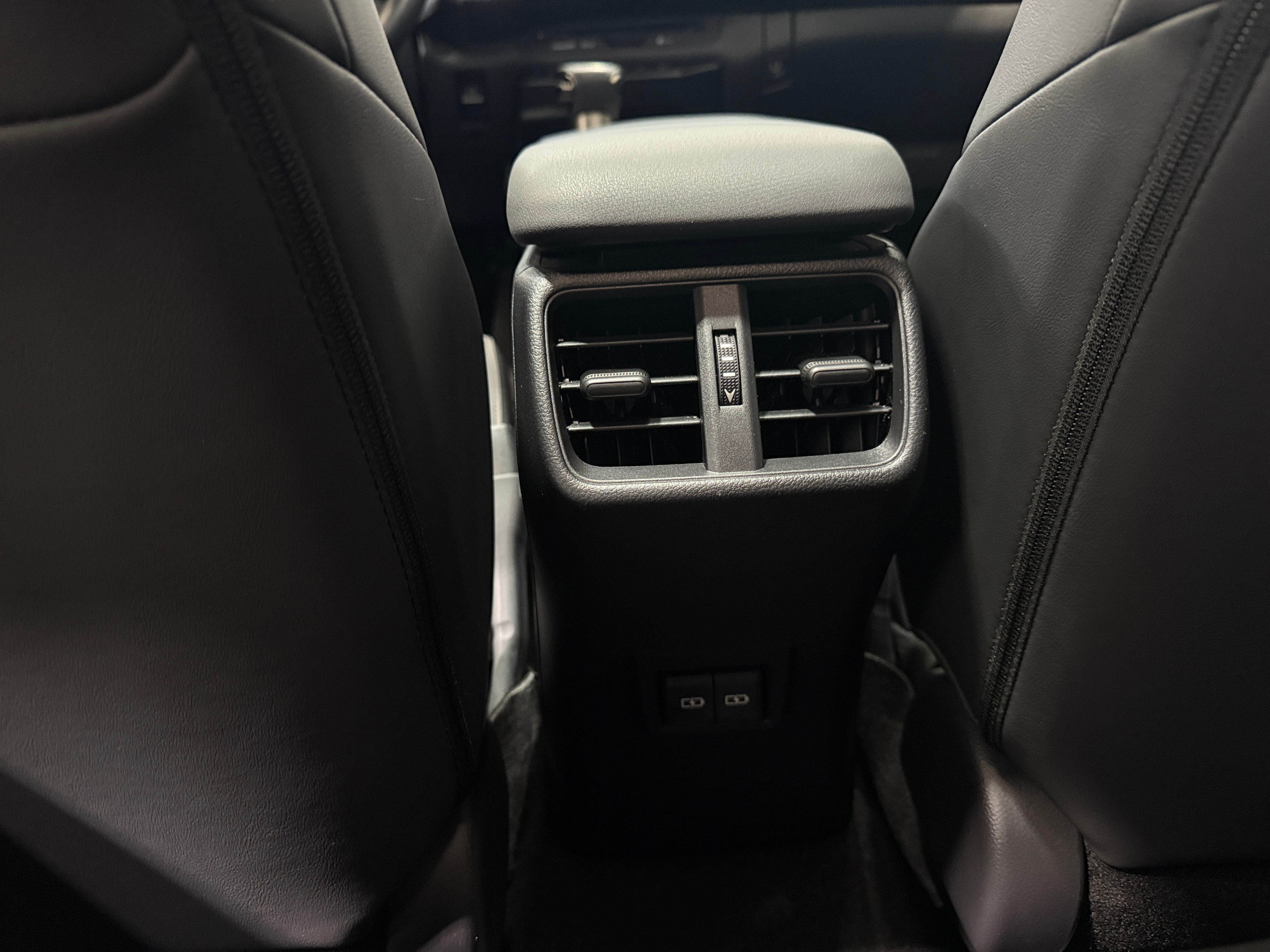 lexus ux hybrid 2022 JTHP9JBHXN2061072 image lexus ux hybrid 2022 JTHP9JBHXN2061072 image